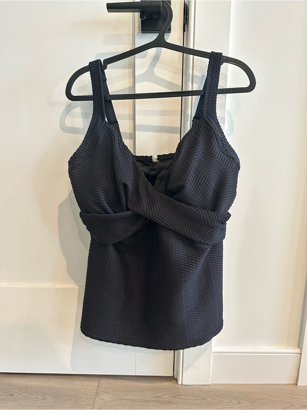 Lands' End Black Twist-Front Textured Tankini Tank Top